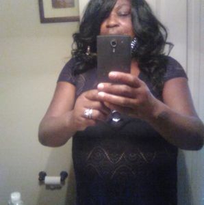 Meet your Posher, Vanessa